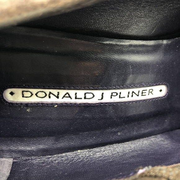 Donald J Pliner Womens Mary Jane Dress Shoes Brown Suede Wedge Heels Cap Toe 7 M - Picture 9 of 10